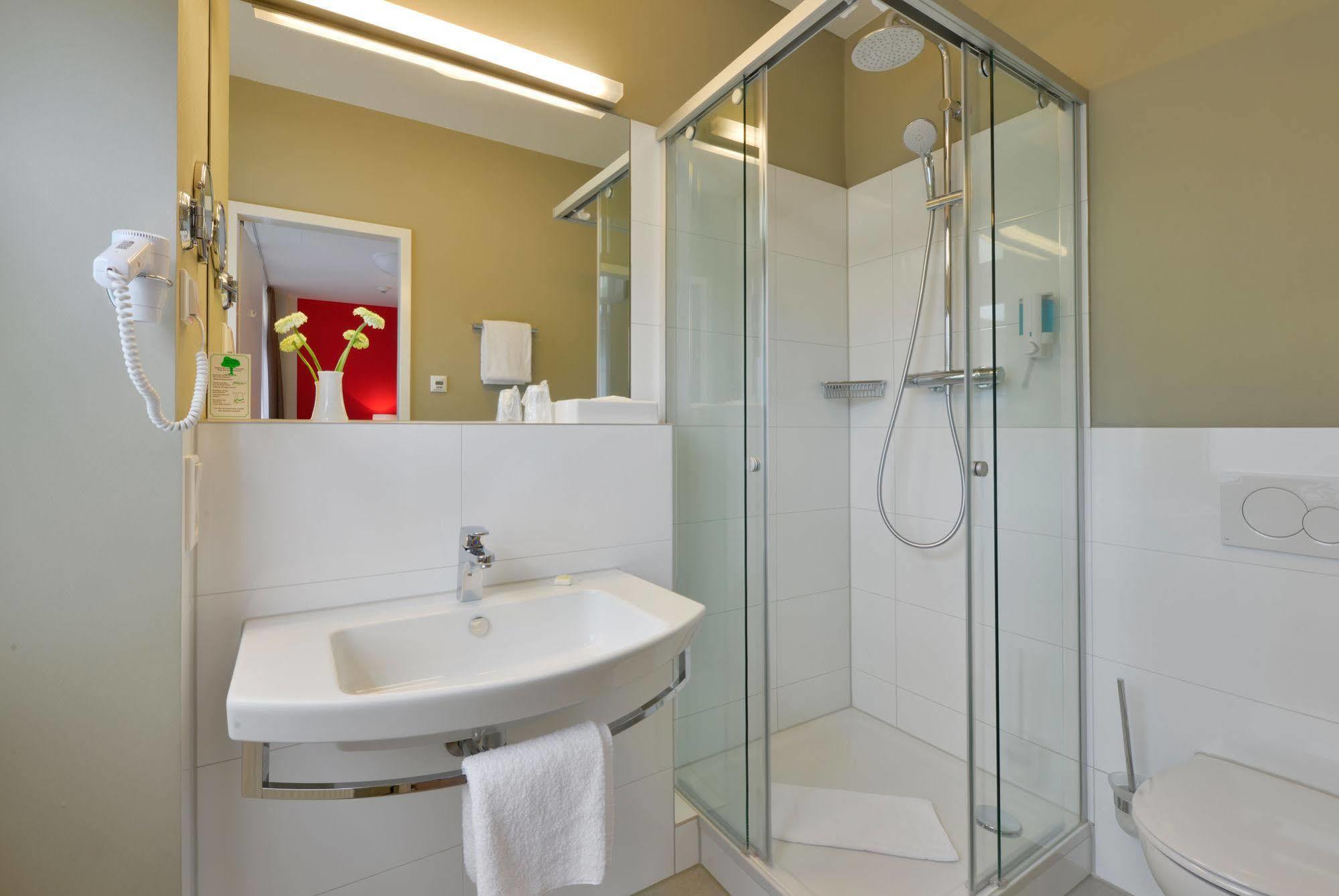 Invite Hotel Fulda City Hauptbahnhof Екстериор снимка