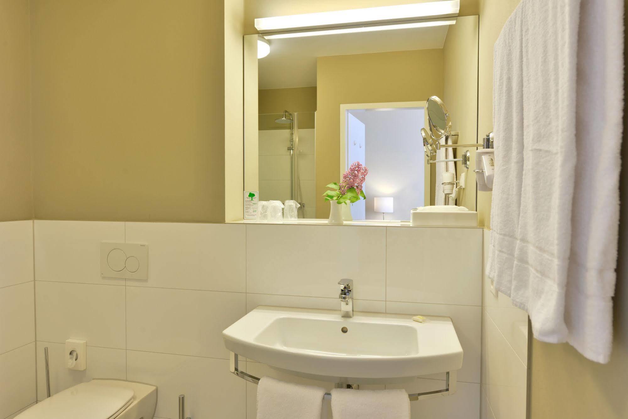 Invite Hotel Fulda City Hauptbahnhof Екстериор снимка